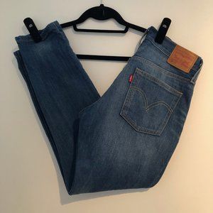Levi's 501 Button Fly CT
